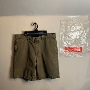 Banana Republic Khaki Shorts Sz 34.